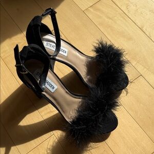 Steve Madden Black Feathered Heels
